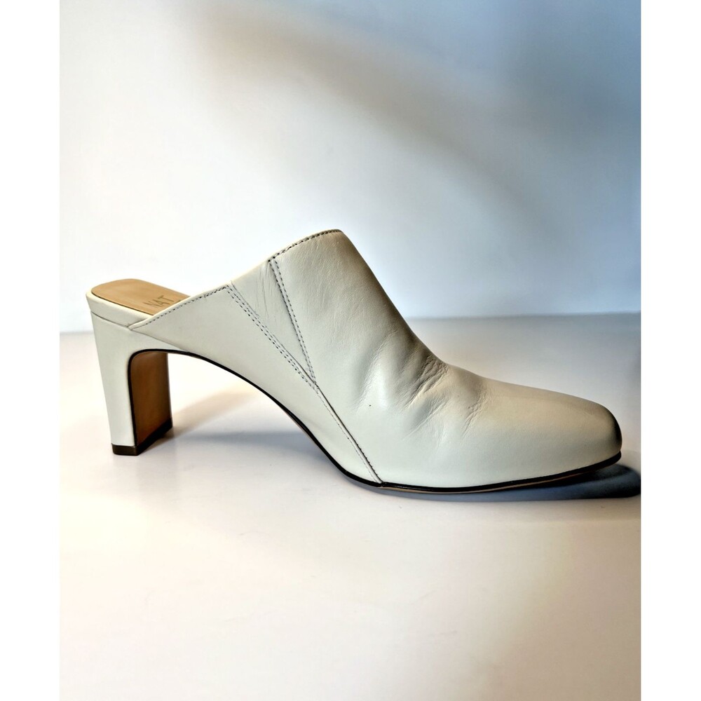 HP 🎉 Naturalizer Leather Paloma Off White Mules Womens 7.5 Comfort